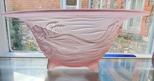 Art deco pink pressed - pink,