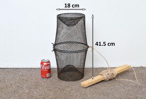 Vintage shrimp trap old - , prawn